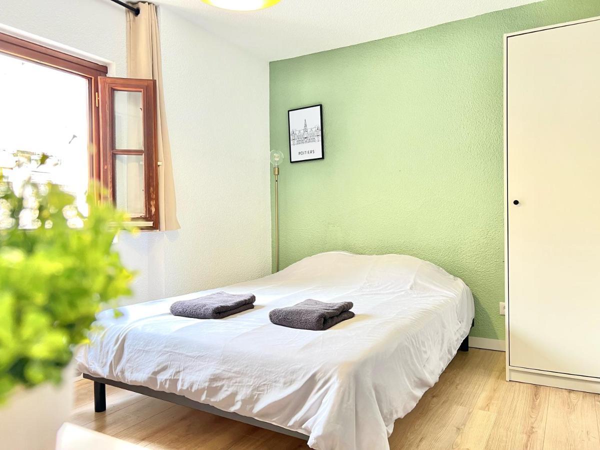 Le Descartes, A 50M De La Gare Fibre/Tv Connecte Apartment Poitiers Bagian luar foto